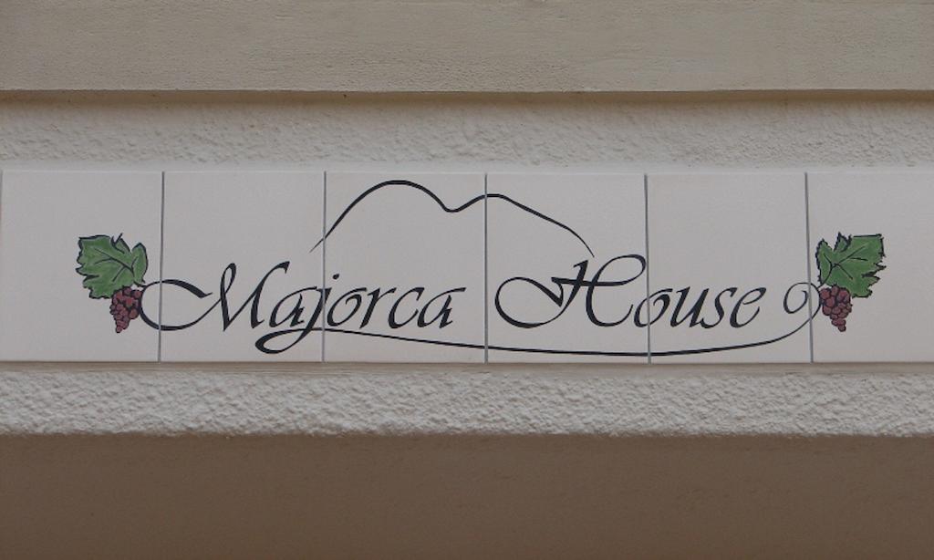 サマーセット・ウェスト Majorca House Bed & Breakfast エクステリア 写真