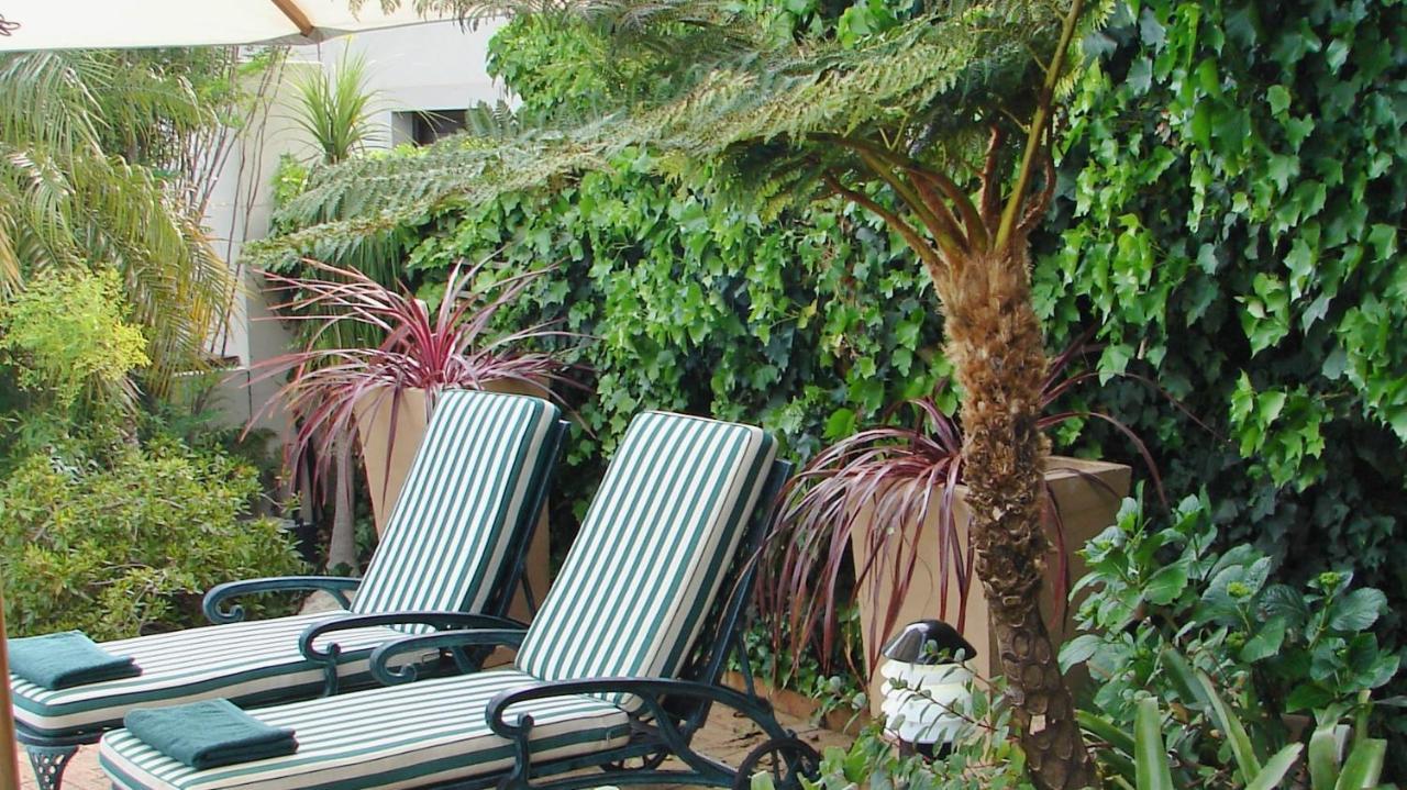 サマーセット・ウェスト Majorca House Bed & Breakfast エクステリア 写真