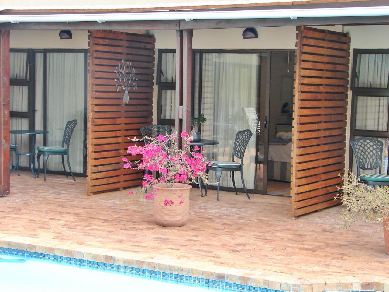 サマーセット・ウェスト Majorca House Bed & Breakfast エクステリア 写真